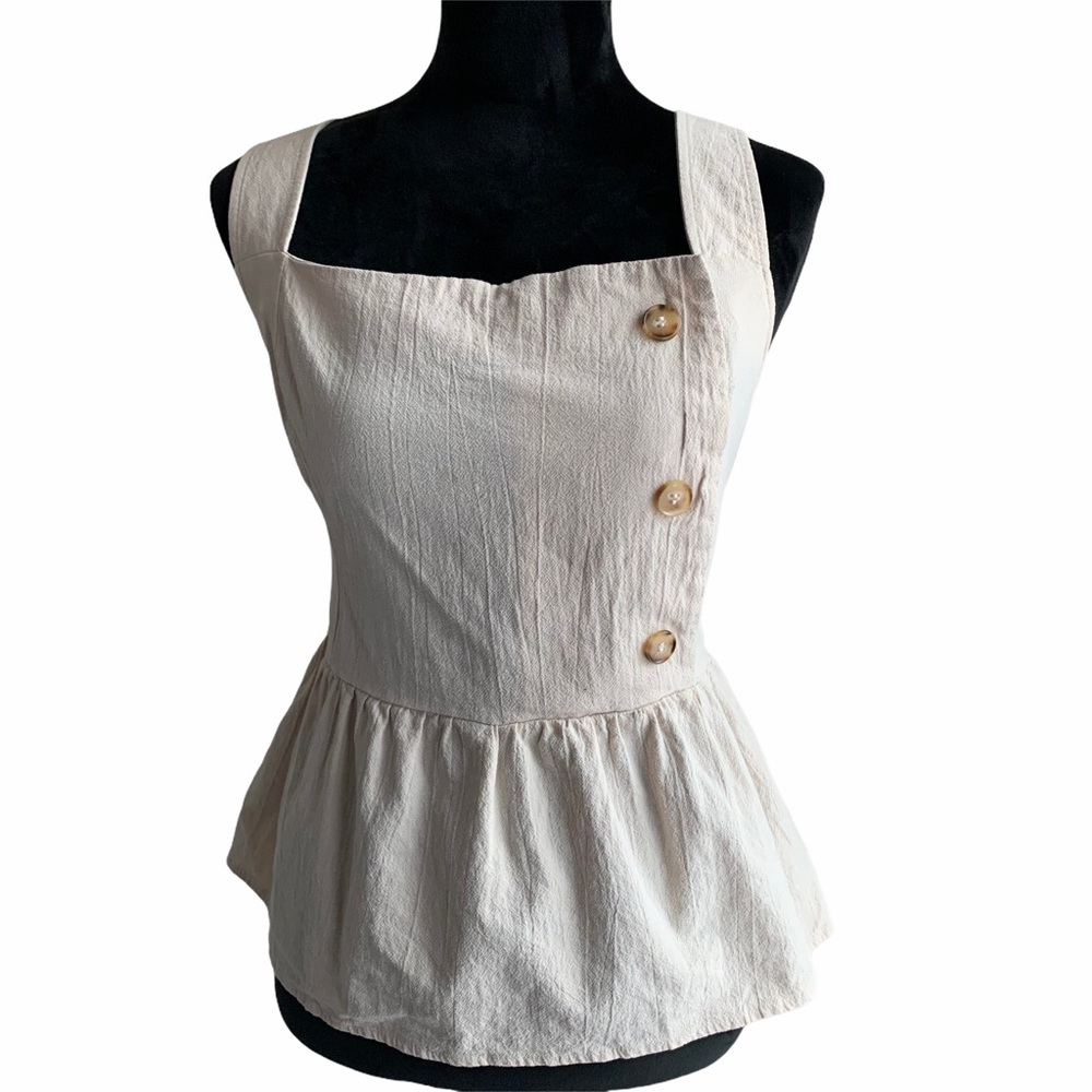 Boohoo Peplum Sleeveless Button Detail Top